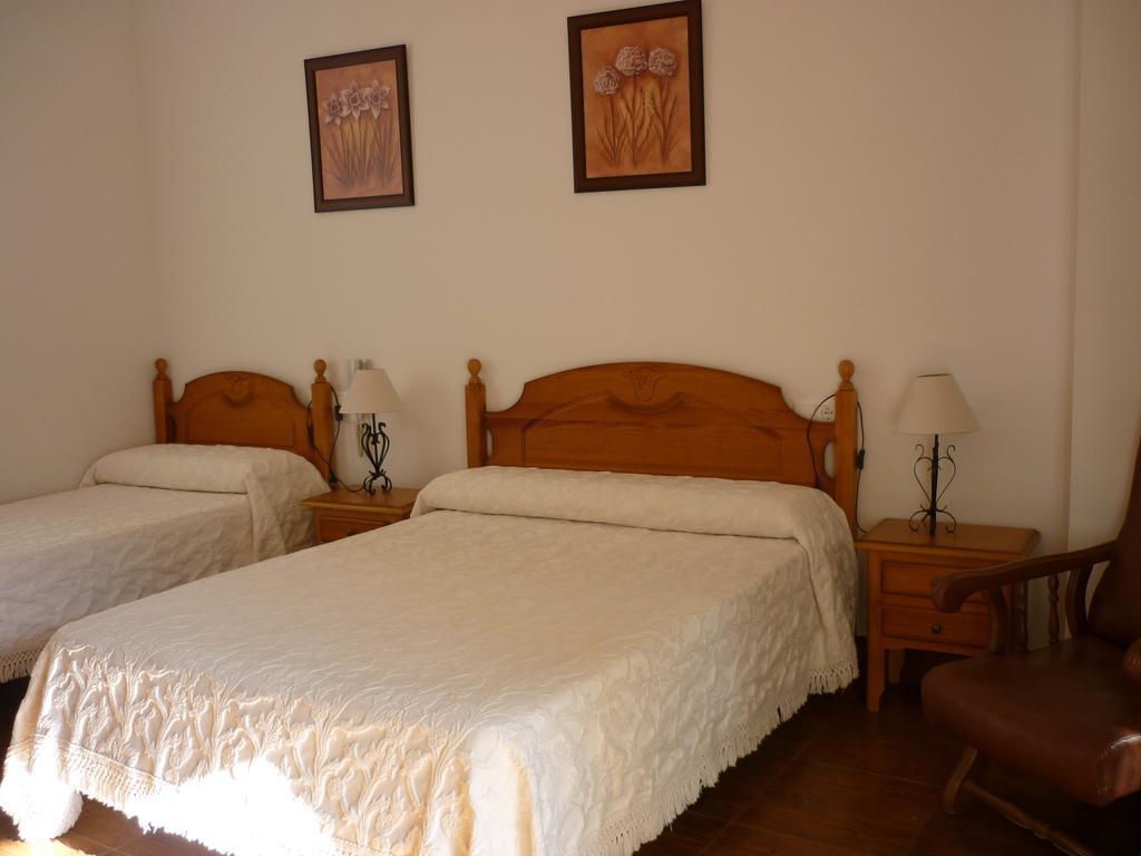 Hotel Las Flores Tolox Zimmer foto